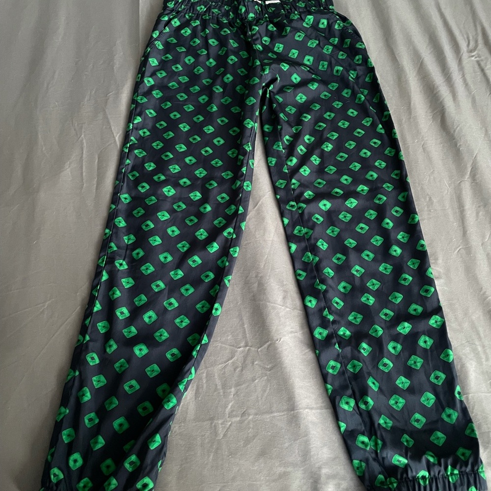 Cute MK pants